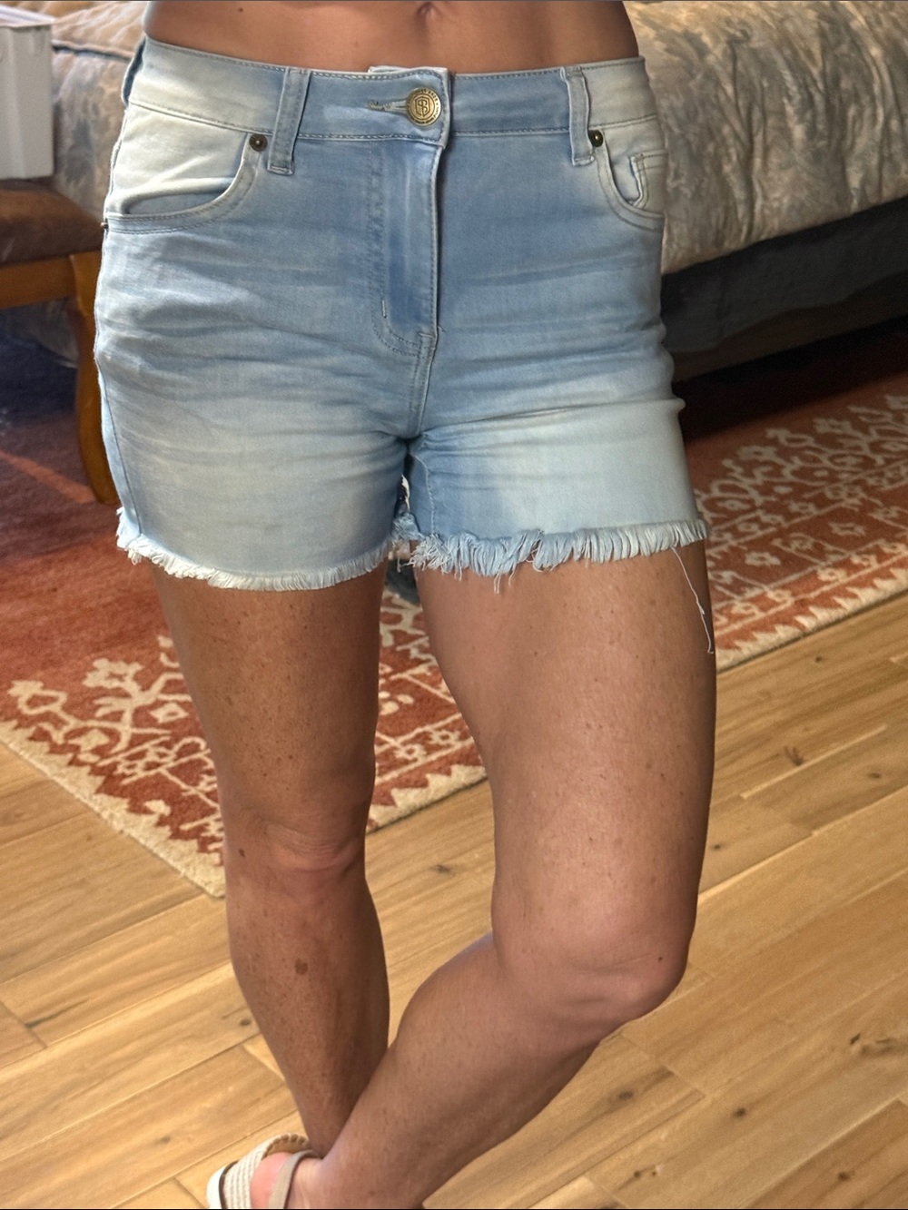Born Primitive Light Wash Frayed Hem Denim Shorts medium (small)